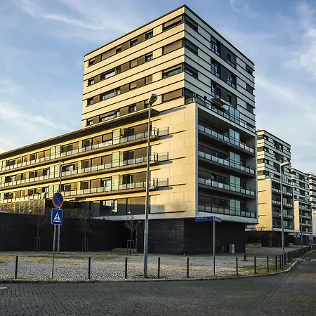 Apt in Lisbon Rio - Parque das Nações-3